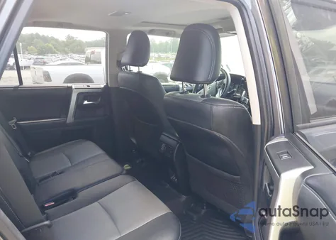 2020 Toyota 4Runner Sr5 Premium z USA, uszkodzony, nr VIN JTEBU5JR6L5784226